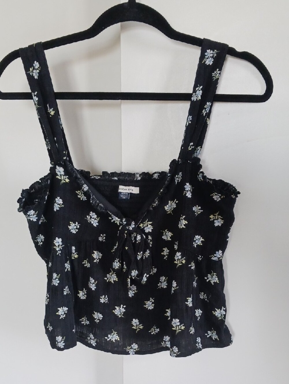 American Eagle Outfitters Black Floral Tie-Front Camisole